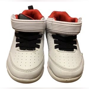AND1 Toddler Boys Size 6 High Top Adjustable Strap Sneakers Athletic Shoes White